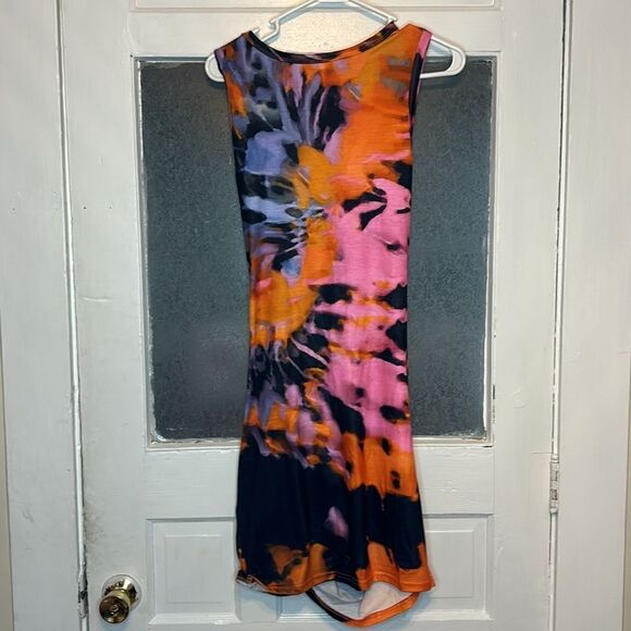 Women’s Orange Black and Pink Tie Dye Twist Cut Out Mini Dress Size Medium - Picture 5 of 5